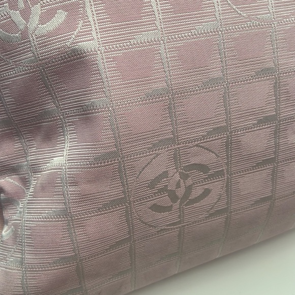 CHANEL Authentic 8207260 13”x12.5x4.5”PINK LG Bag Tote shoulder Travel line Bag - Picture 3 of 17